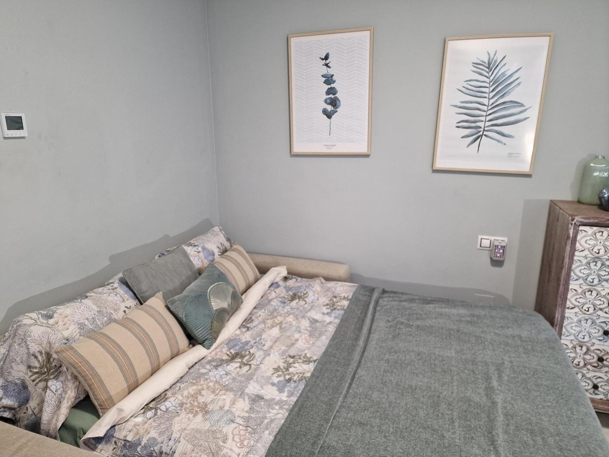 Sun & Palms - Cozy Flat In Quiet Neighbourhood With A Great Pool Area Apartment Malaga Exterior photo